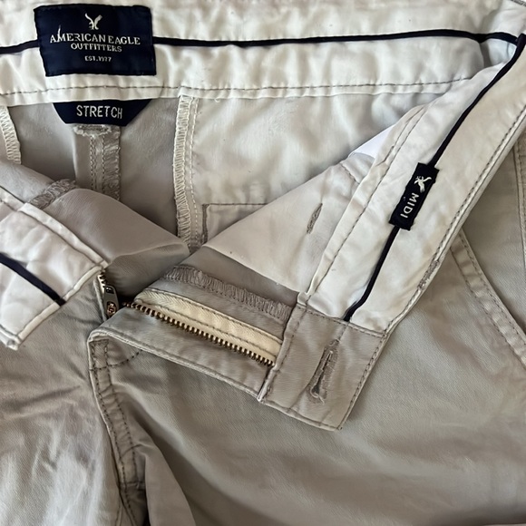 AE short - Picture 2 of 3